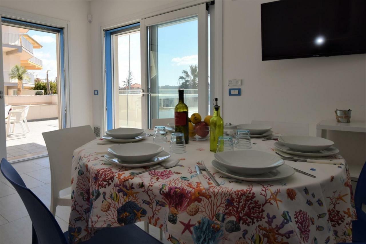 Delposto Marina Di Ragusa Prl 外观 照片